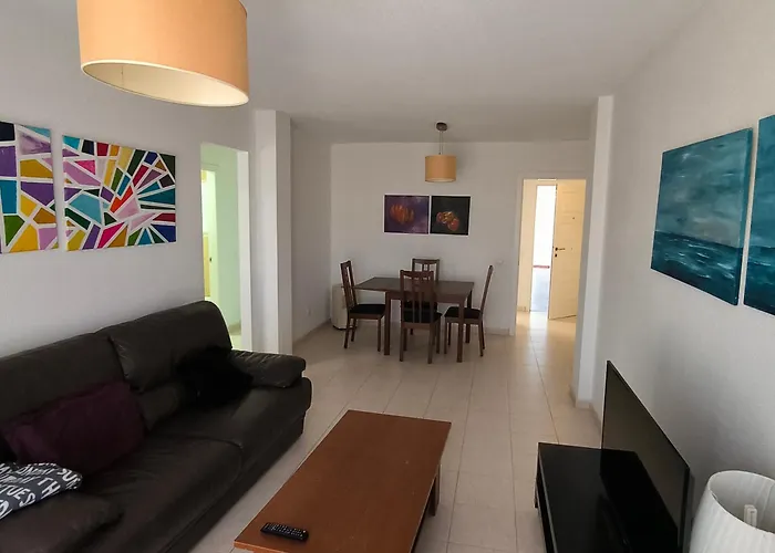 Blue House - Parking Included *