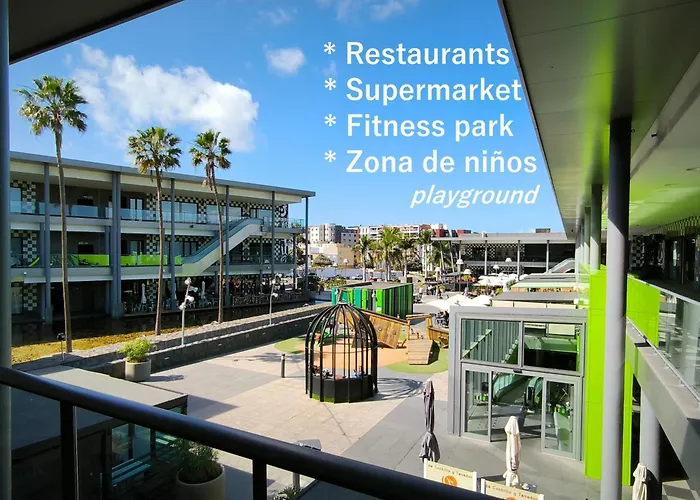 Blue House - Parking Included *