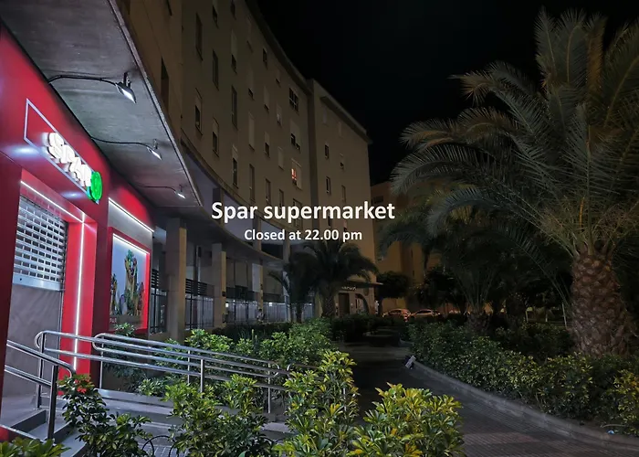 Blue House - Parking Included