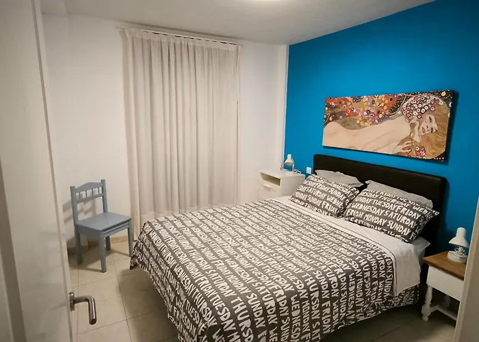 Апартаменти Blue House - Parking Included *