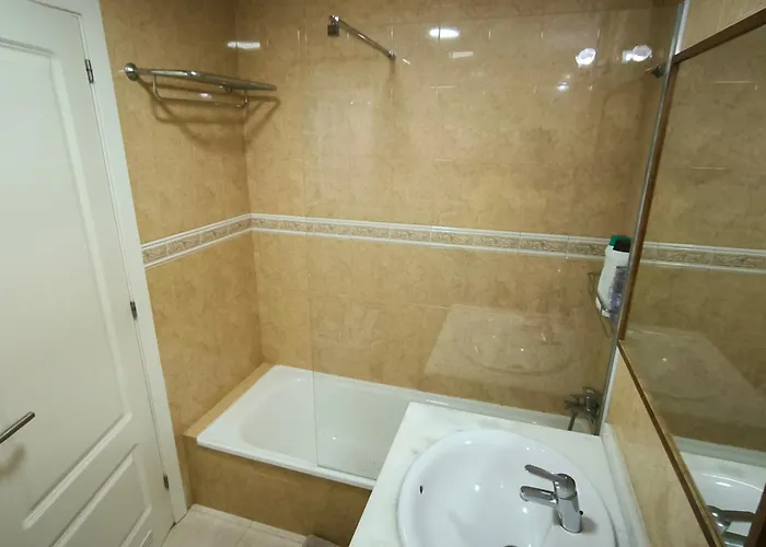 Blue House - Parking Included *